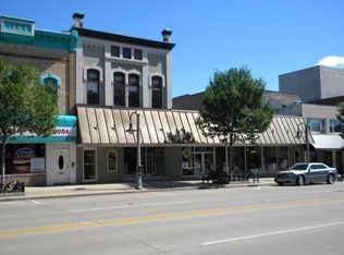 516 W College Ave, Appleton, WI 54911