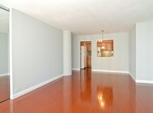 155 N Harbor Dr APT 2707, Chicago, IL 60601