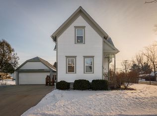 502 N Montgomery St, Port Washington, WI 53074