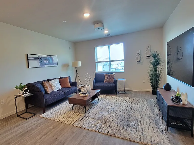 2BD CORNER