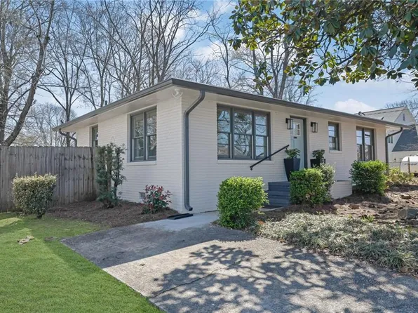965 Carr St NW, Atlanta, GA 30318