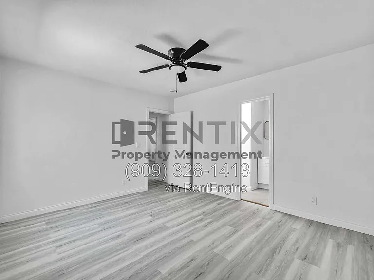 1921 Junipero Ave — Photo 19
