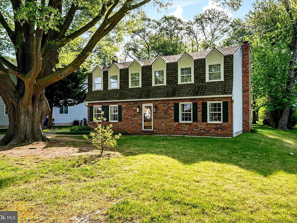 1st image of 515 Bayside Dr