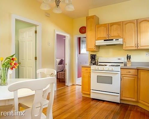 1st image of 6 Shillaber St