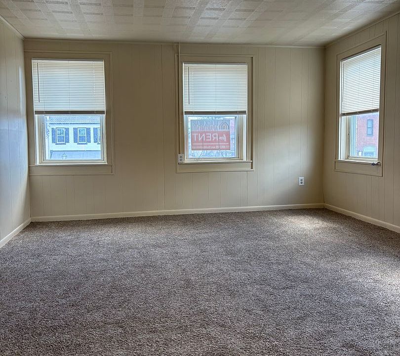 1st image of 2 & 6 N Market St