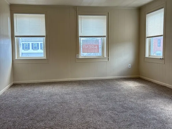 2 & 6 N Market St, Elizabethtown, PA