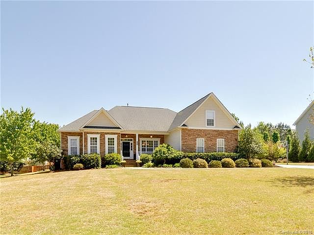 1st image of 9901 Blackbird Hill Ln