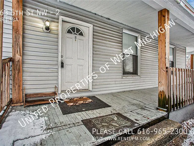 763 5th St NW #2 — Photo 2