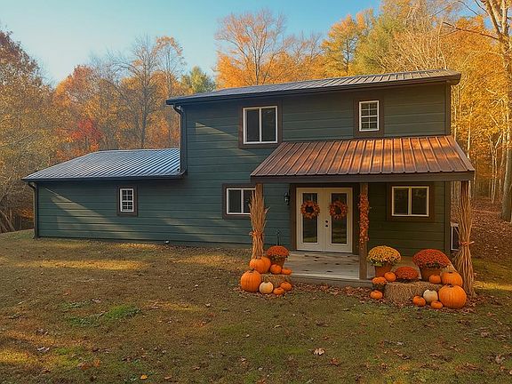 5th image of 380 Hardscrabble Rd