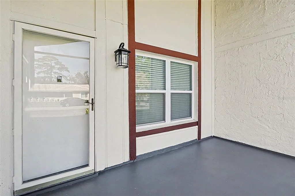 2 bed, 2.0 bath, 1554 sqft, $2,125 — Photo 4