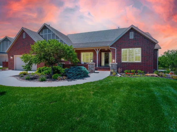 8711 E Churchill Cir, Wichita, KS 67206