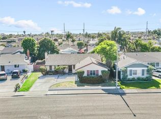 17851 Carranza Ln, Huntington Beach, CA 92647