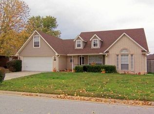 106 Elm St, Centerton, AR 72719