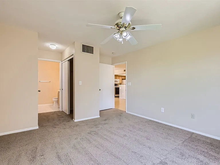 1909 Mountain Hills Ct #206-1 — Photo 17