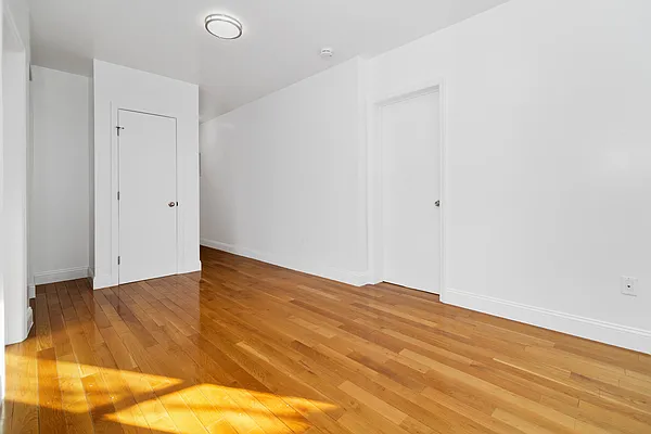 Rented by REAL New York | media 2