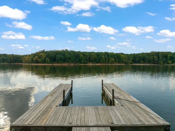 54 Seven Oaks Dr, Clarksville, VA 23927