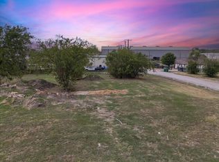 111 N Baker St, Ferris, TX 75125