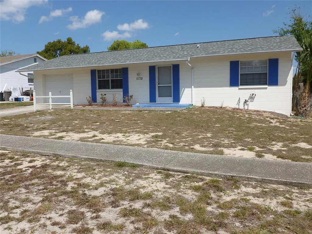 2 bed, 1.5 bath, 920 sqft, $1,625 — Photo 3