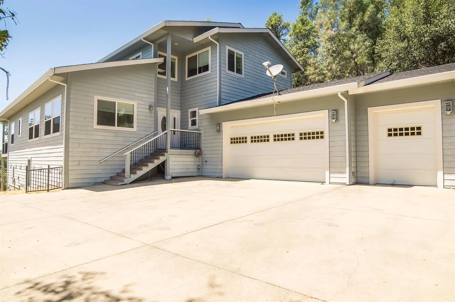12479 Lake Wildwood Dr photo 1