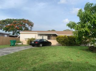 2649 Arcadia Dr, Miramar, FL 33023
