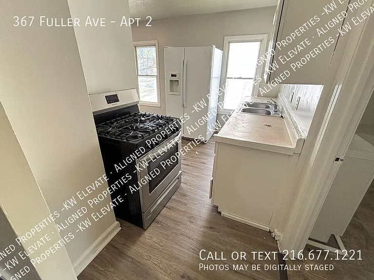 367 Fuller St #2 — Photo 4