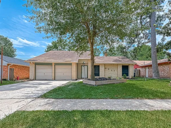 3527 Acorn Springs Ln, Spring, TX 77389