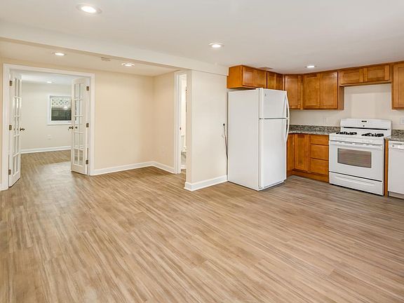 Full Apartment