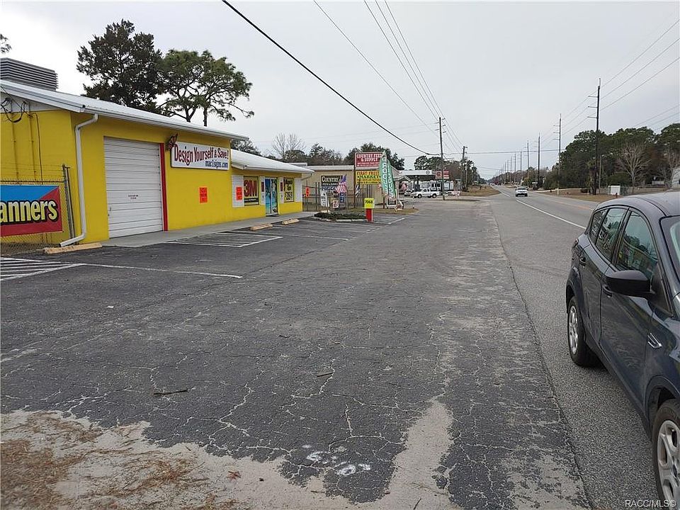 2nd image of 7062 W Grover Cleveland Blvd