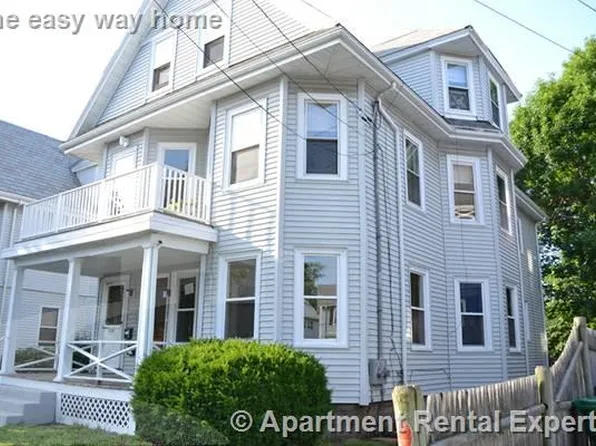 132 Auburn St #1, Medford, MA 02155