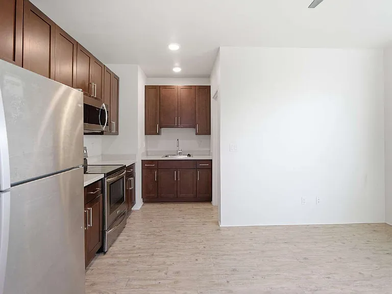 91-1517 Ulaula Loop — Photo 3