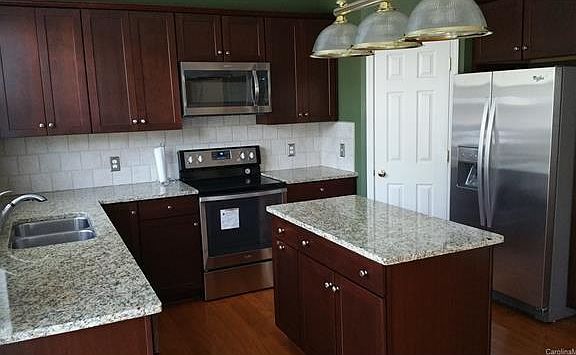 2nd image of 3709 Manor House Dr