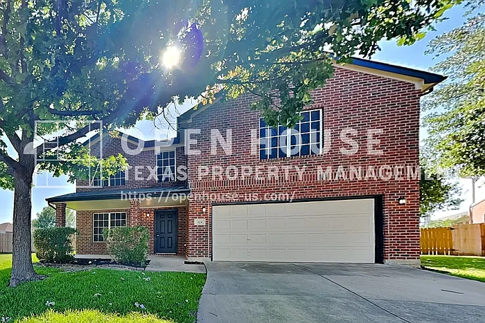 924 Rock Dove Cir — Photo 1