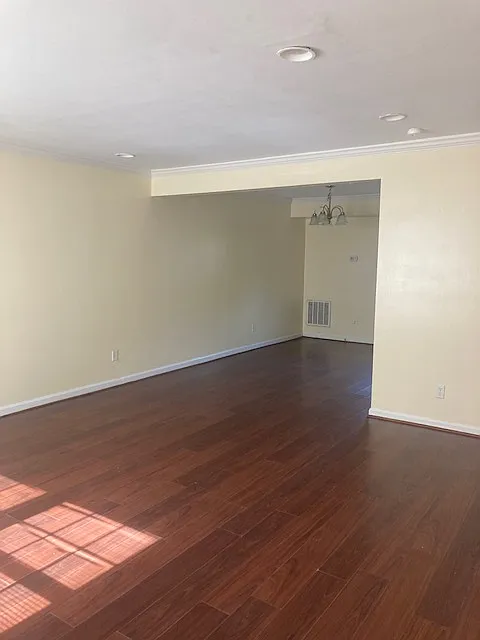 Building Photo - 16 Carmine Pl