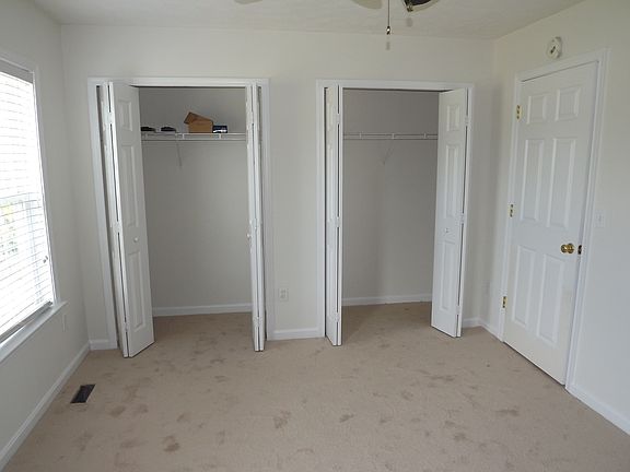 4th image of 3941 Saint Michaels Sq