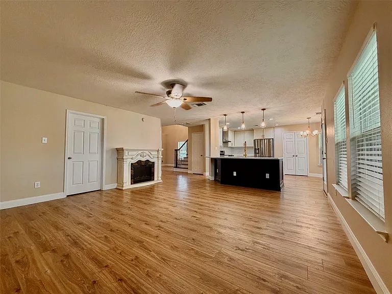 20515 Lantern Springs Ln — Photo 6