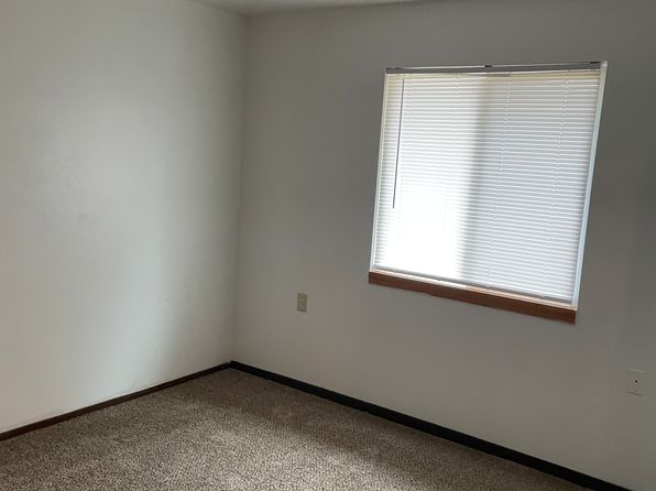 Ithaca 1 Apartments, 532 S Saint Johns St, Ithaca, MI 48847