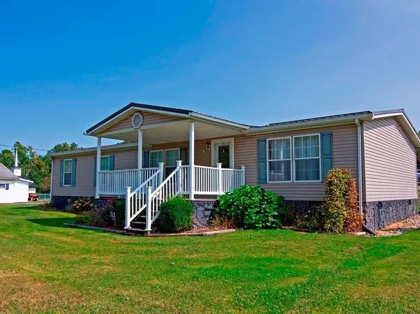 2078 Coalfield Trl, Charmco, WV 25958