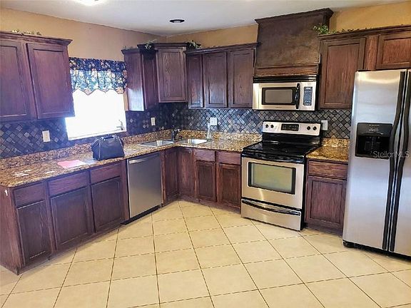 2nd image of 2300 Cypress Gardens Blvd SE
