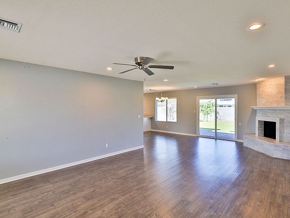 5th image of 2708 W Obispo Cir