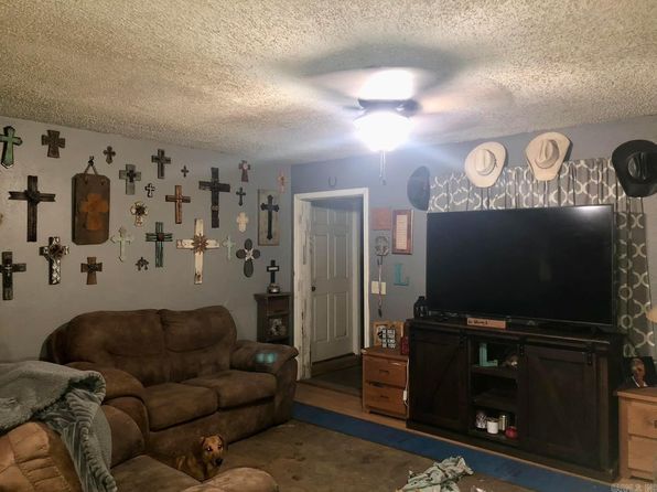 1113 Avenue 4 SE, Atkins, AR 72823