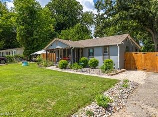 1812 Halcyon St, Greensboro, NC 27407