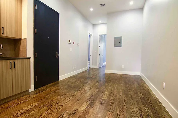 Rented by LG Fairmont Group | media 18