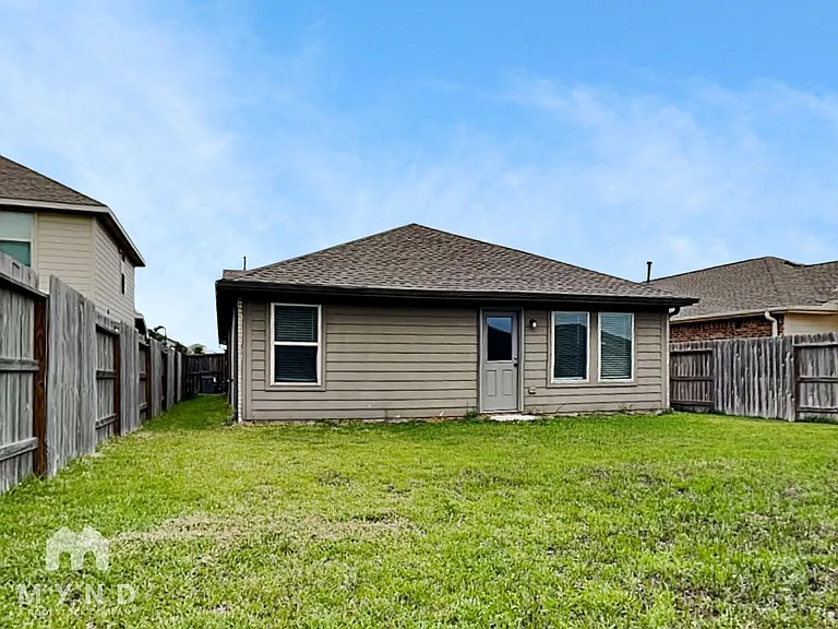 26815 Wilderye Cove Ln — Photo 19