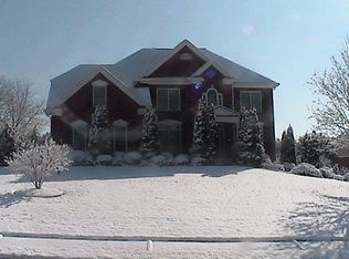 145 Greyfield Dr, Tyrone, GA 30290