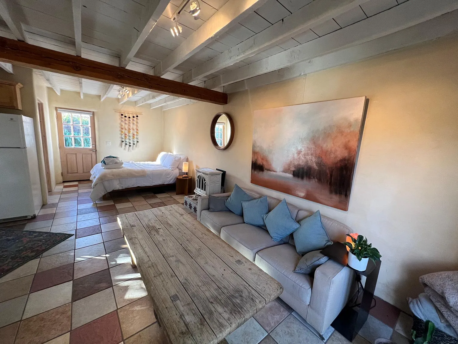Studio, 430 sqft, $1,650 — Photo 3