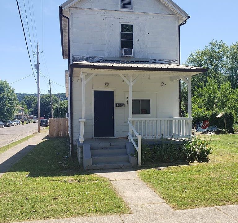 1st image of 1836 5th St