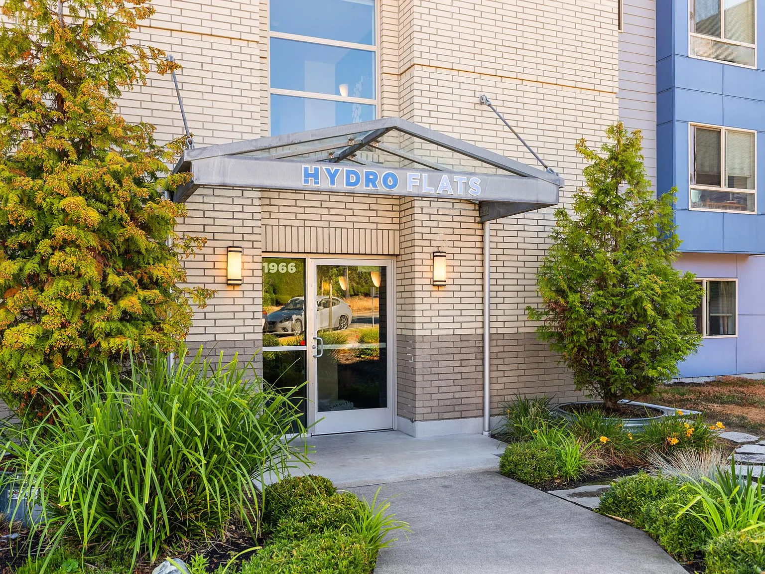 Hydro Flats — Photo 1