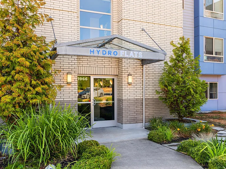 Hydro Flats — Photo 1