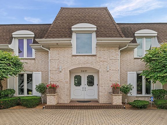 3rd image of 3631 Indian Wells Ln