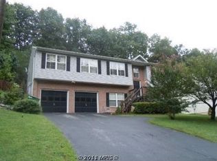 2017 Coast Guard Dr, Stafford, VA 22554